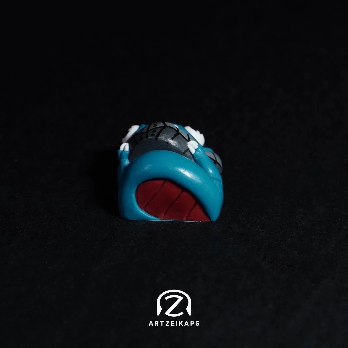 Chomper KDS Deku artisan keycap showing red One For All detail on dark background